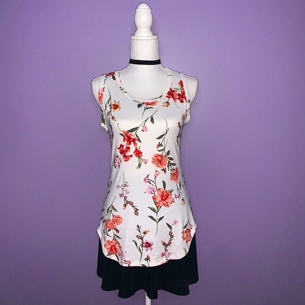 NEW Sunday Morning White Floral Tank Top